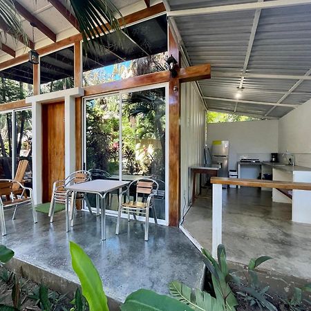 Fuego Lodge Playa Santa Teresa  ภายนอก รูปภาพ