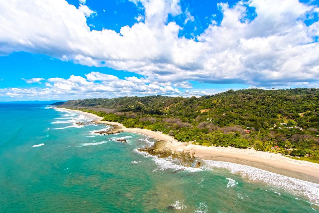 Fuego Lodge Playa Santa Teresa  ภายนอก รูปภาพ