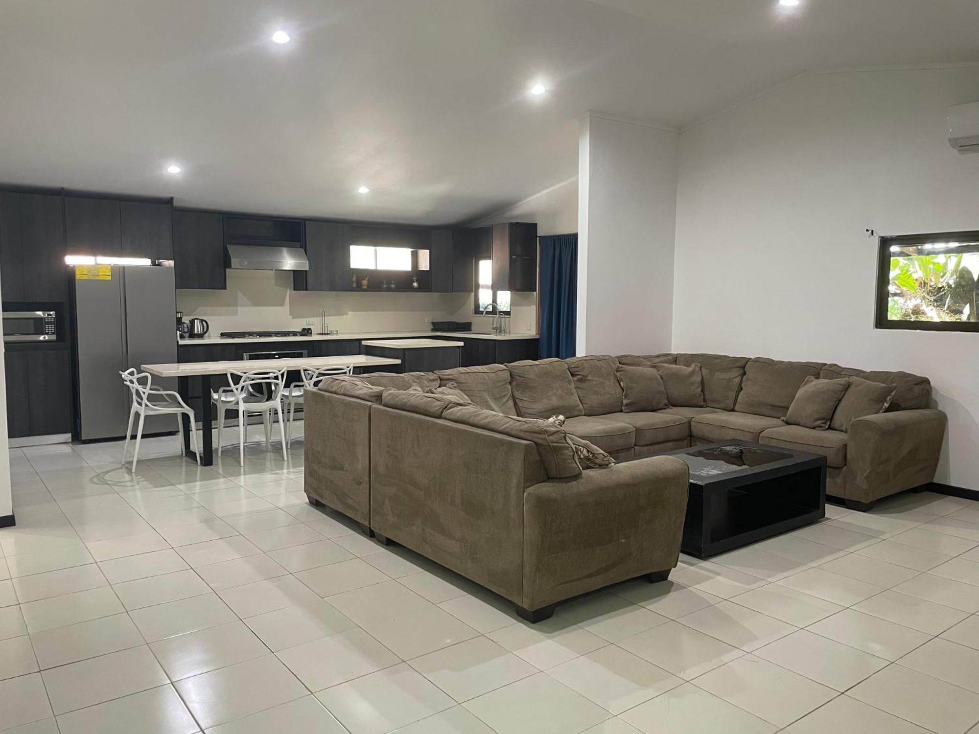 Fuego Lodge Playa Santa Teresa  ภายนอก รูปภาพ