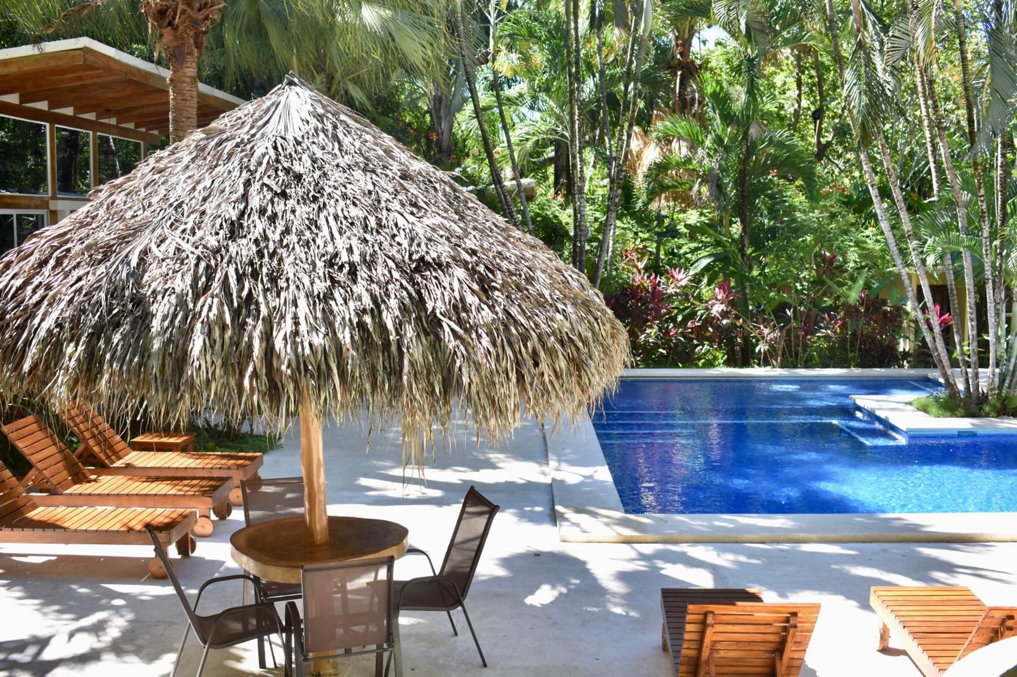 Fuego Lodge Playa Santa Teresa  ภายนอก รูปภาพ