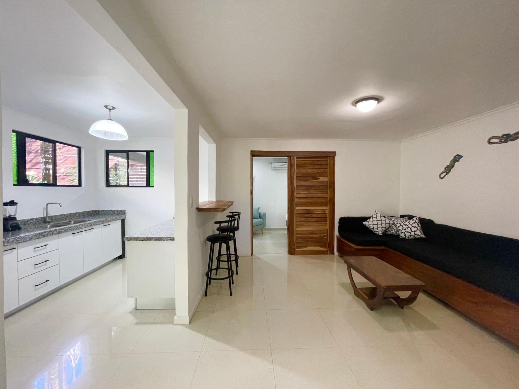 Fuego Lodge Playa Santa Teresa  ภายนอก รูปภาพ