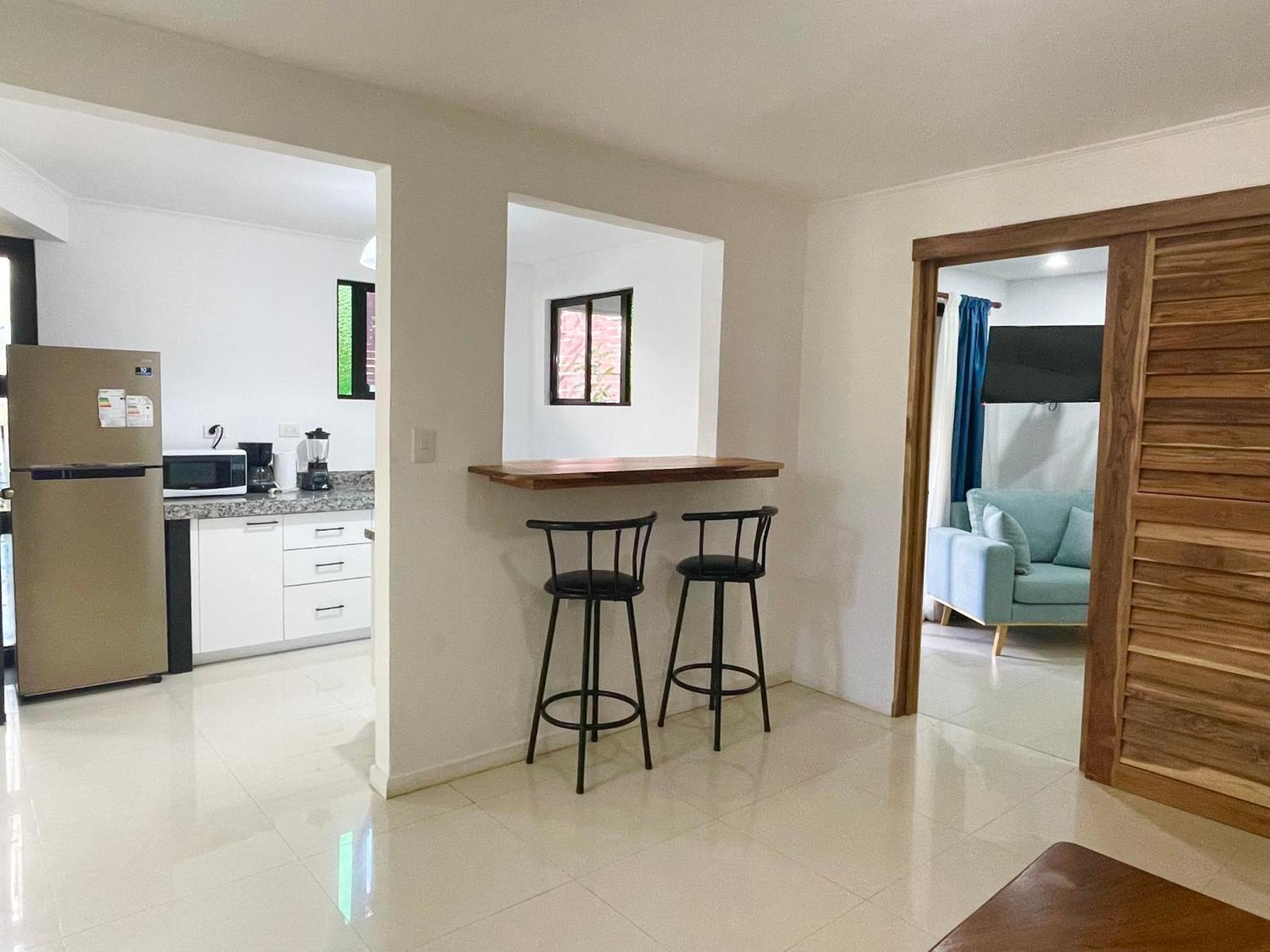 Fuego Lodge Playa Santa Teresa  ภายนอก รูปภาพ
