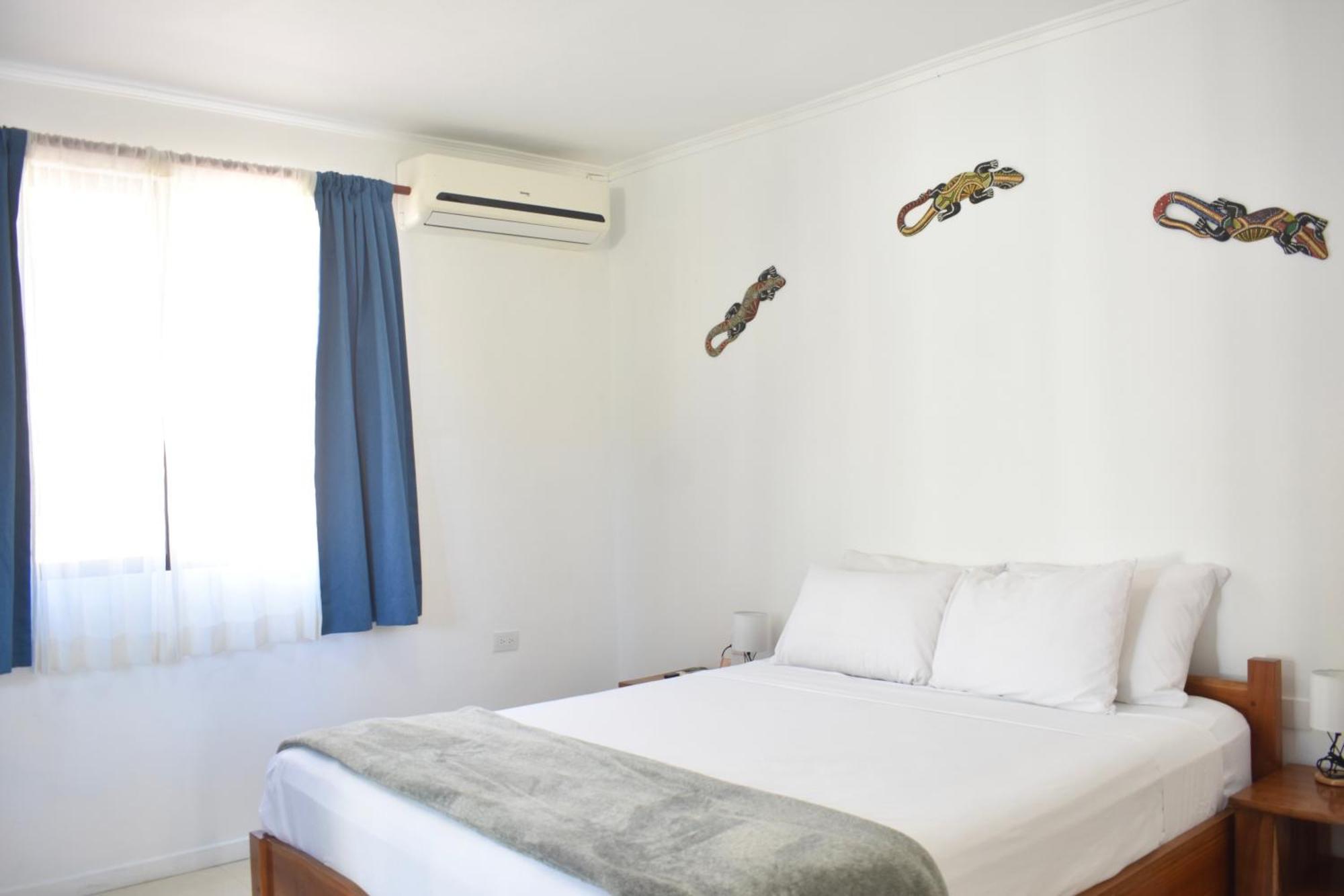Fuego Lodge Playa Santa Teresa  ภายนอก รูปภาพ