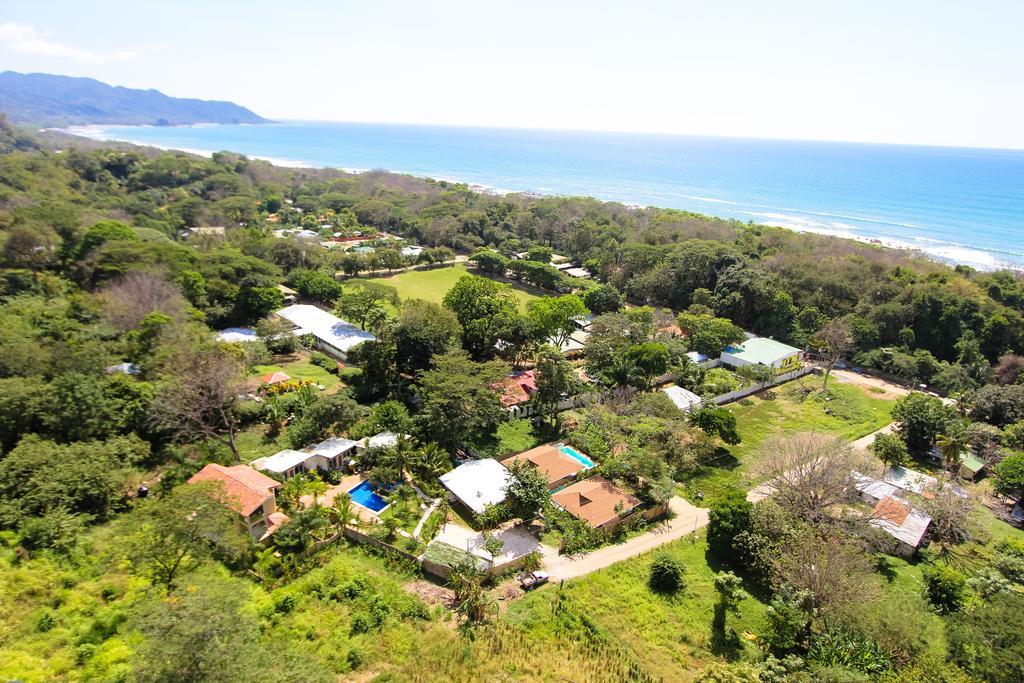 Fuego Lodge Playa Santa Teresa  ภายนอก รูปภาพ