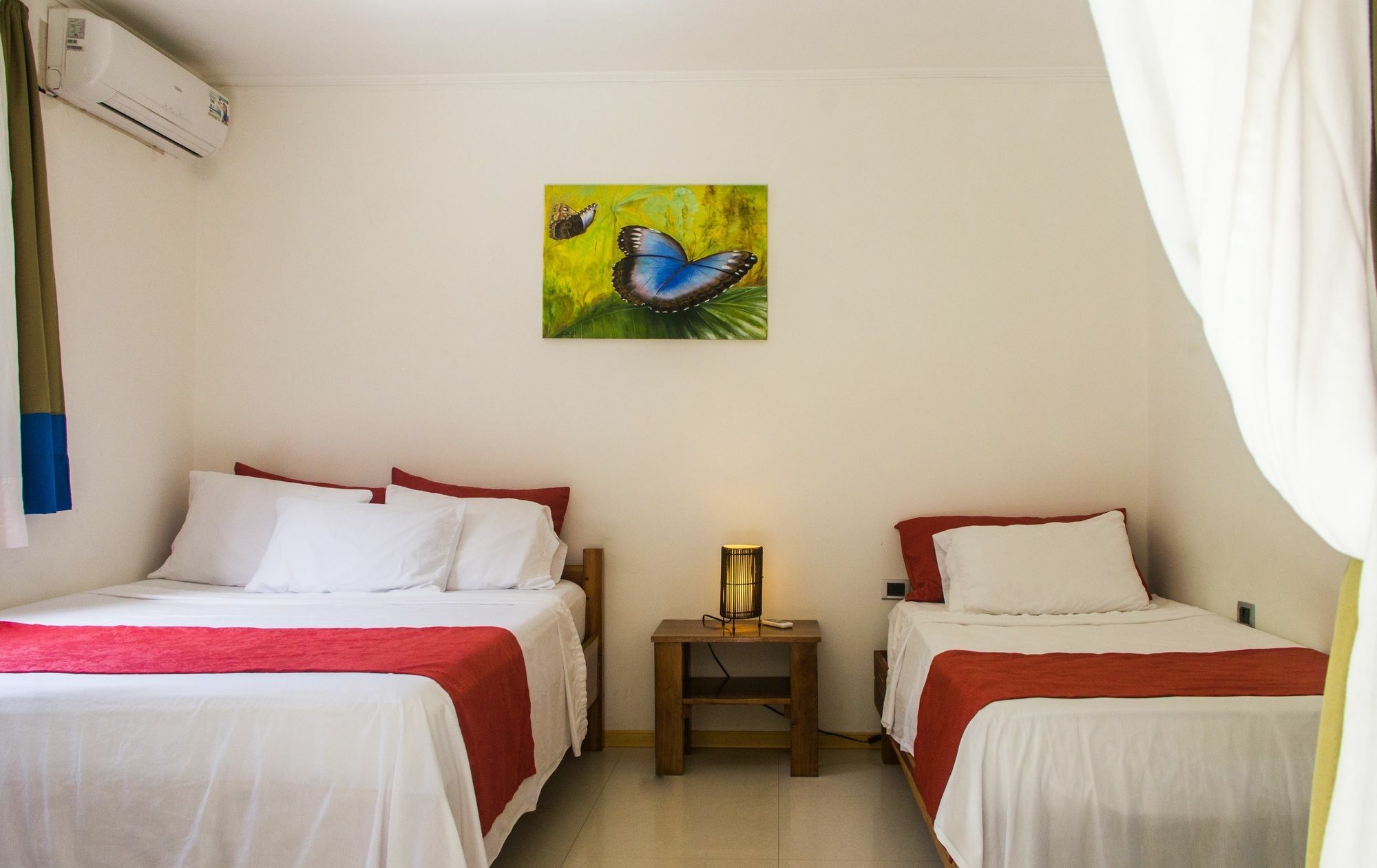Fuego Lodge Playa Santa Teresa  ภายนอก รูปภาพ