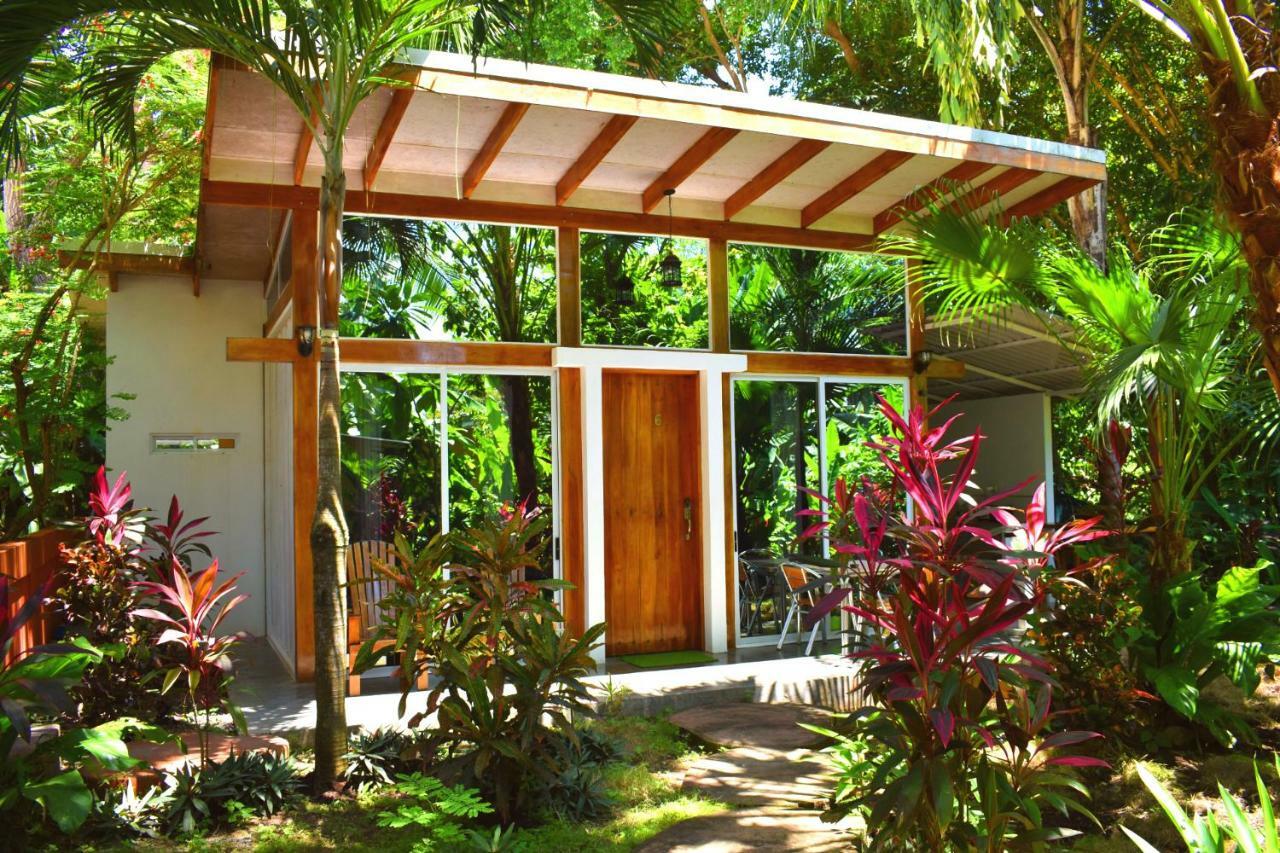 Fuego Lodge Playa Santa Teresa  ภายนอก รูปภาพ
