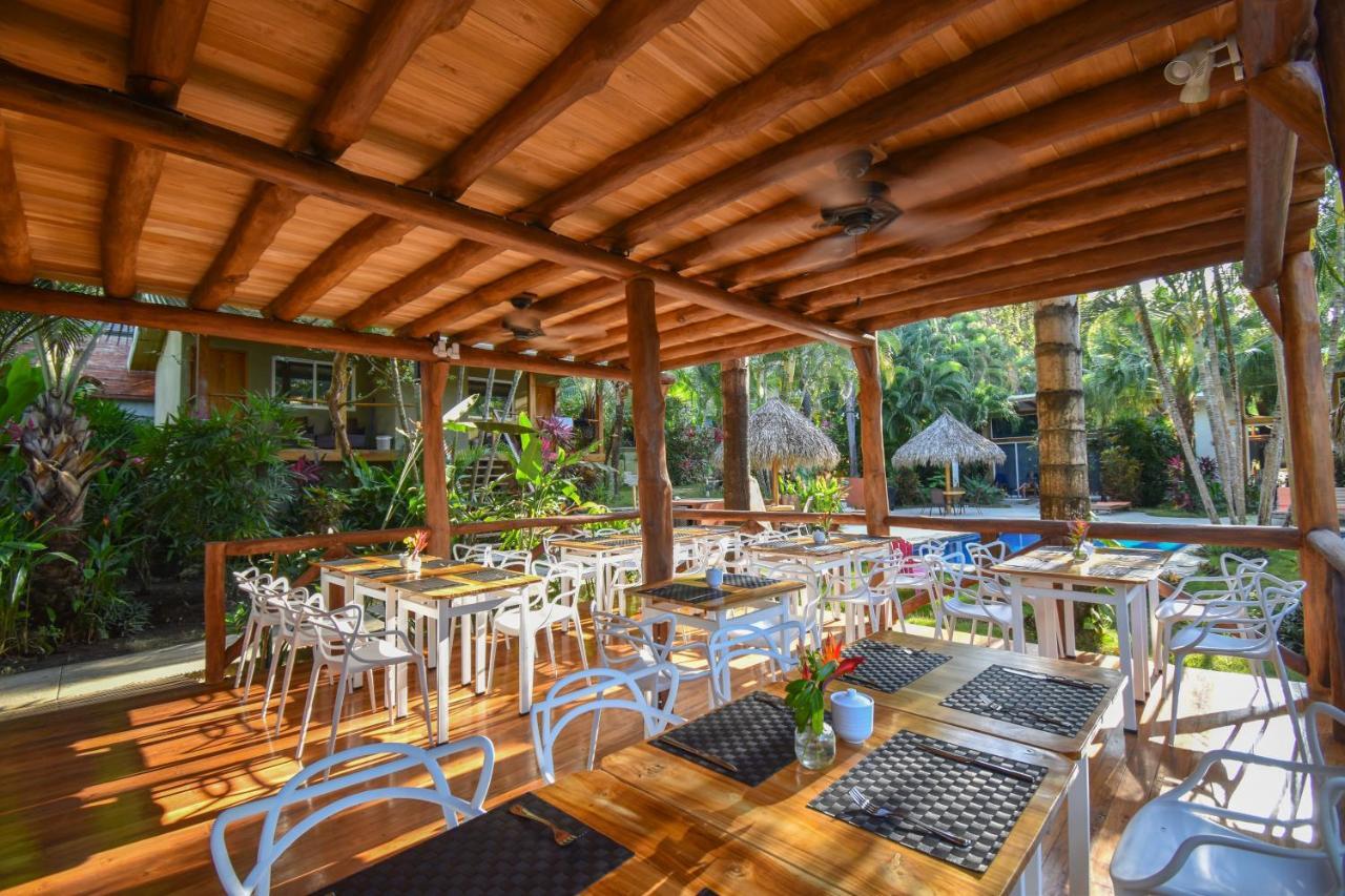 Fuego Lodge Playa Santa Teresa  ภายนอก รูปภาพ