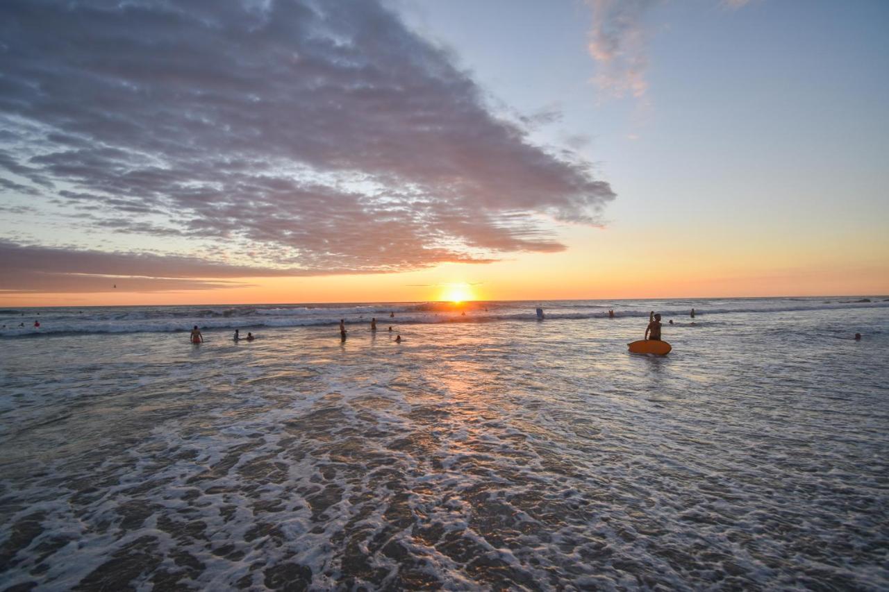 Fuego Lodge Playa Santa Teresa  ภายนอก รูปภาพ